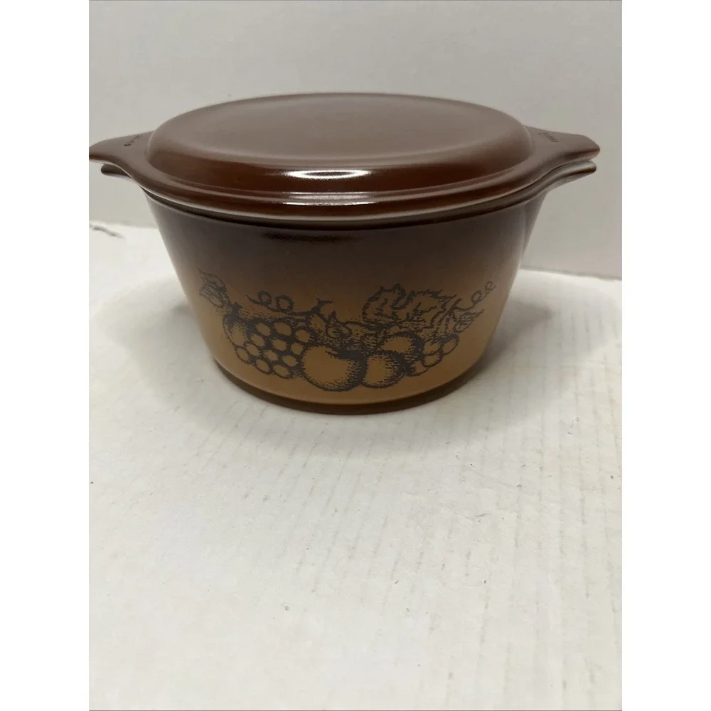 3 Vintage Pyrex Old Orchard 1qt Casserole Dishes 473 with 2 Brown Lids